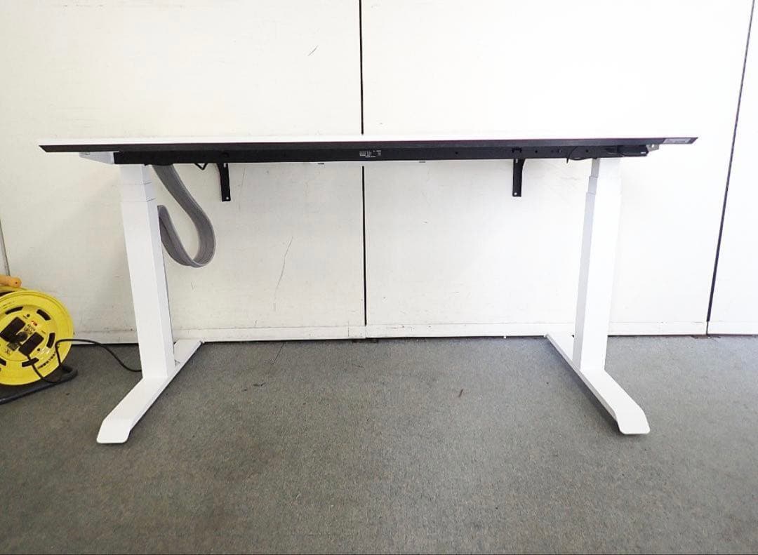 コクヨ 電動昇降デスク シークエンス 幅135 ホワイト パソコンデスク