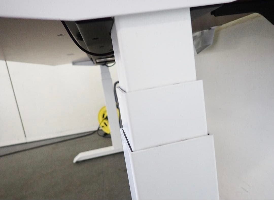 コクヨ 電動昇降デスク シークエンス 幅135 ホワイト パソコンデスク