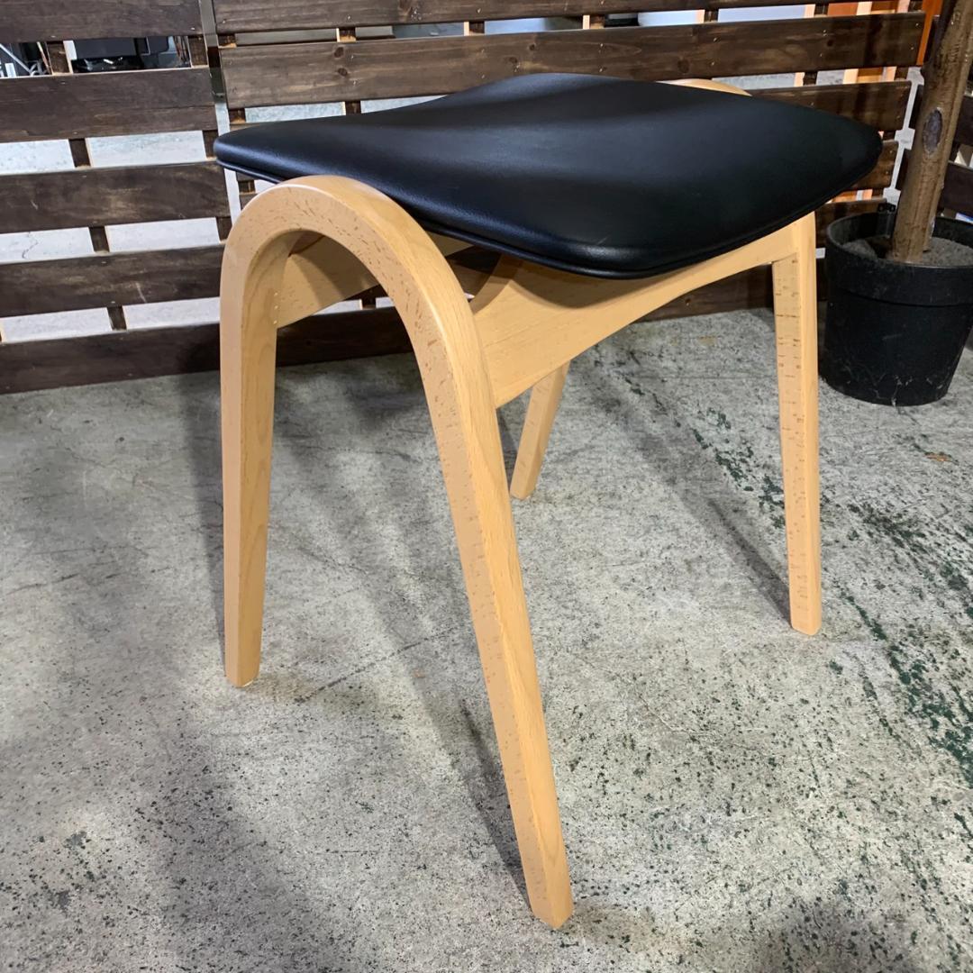 J826 秋田木工 剣持スツール PVCレザー 剣持勇