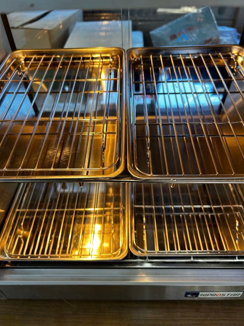 yasu 安吉ホットショーケース