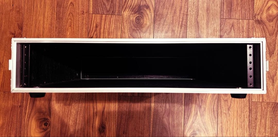 ARMOR 2Uラックケース