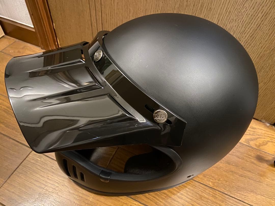 マットブラック ダムトラックスブラスター改Mサイズバイザー付フルフェイス