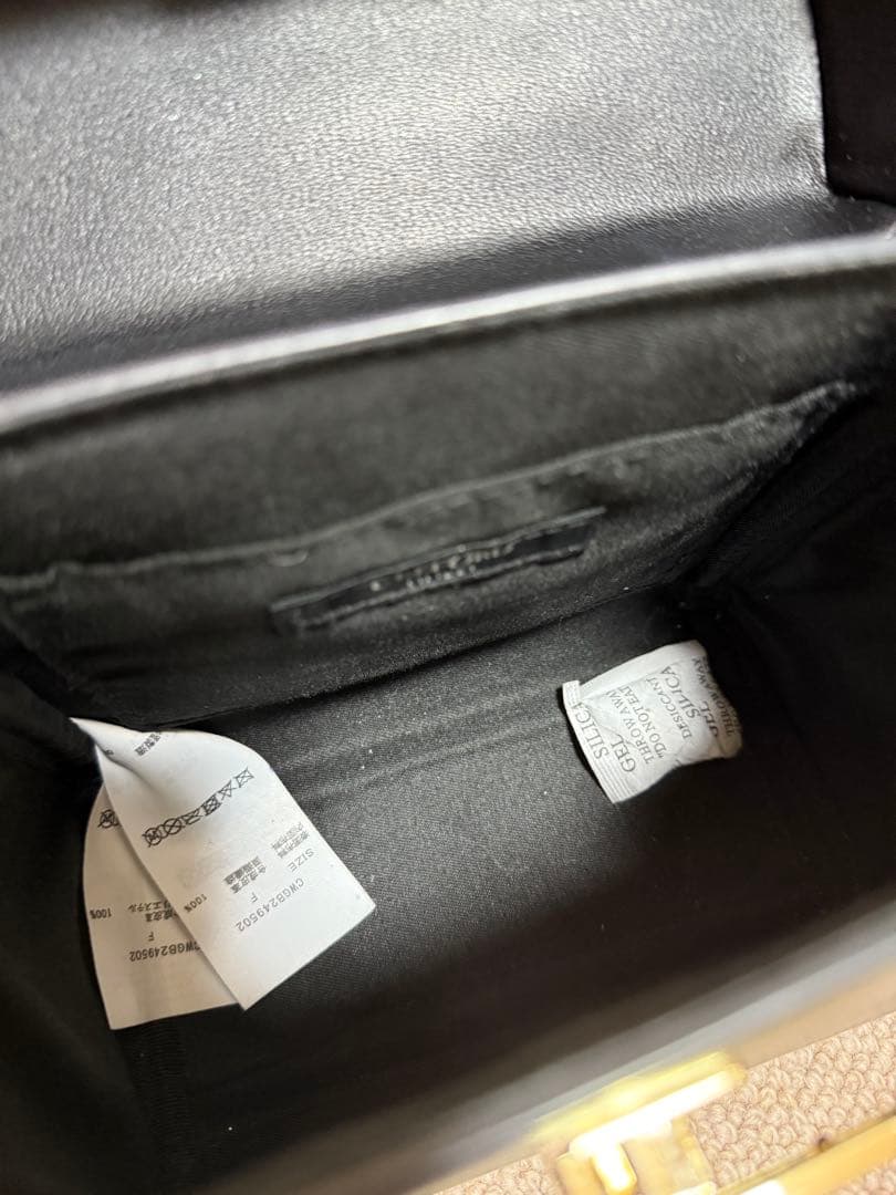 CELFORDリュタンビジュースタッズポシェット