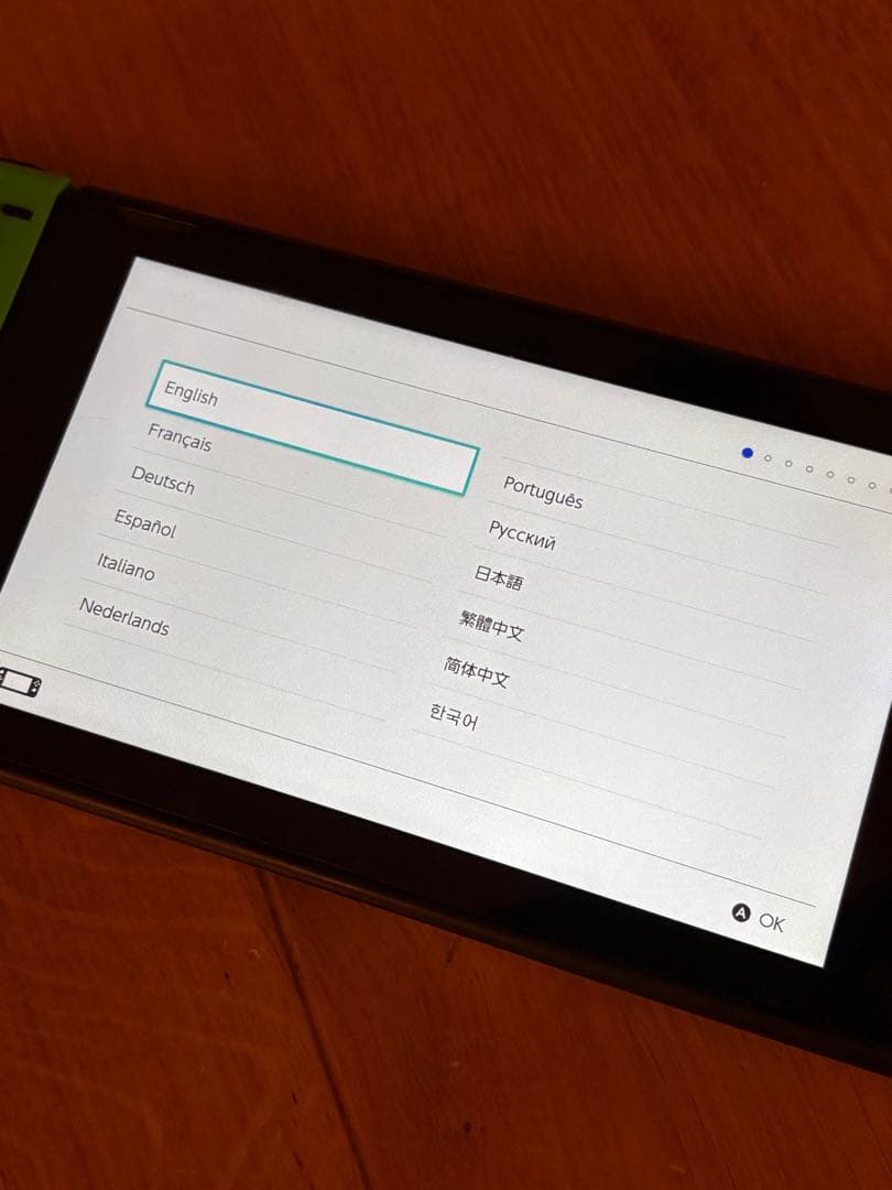 Nintendo Switch本体一式＋Joy-Con 1セット付