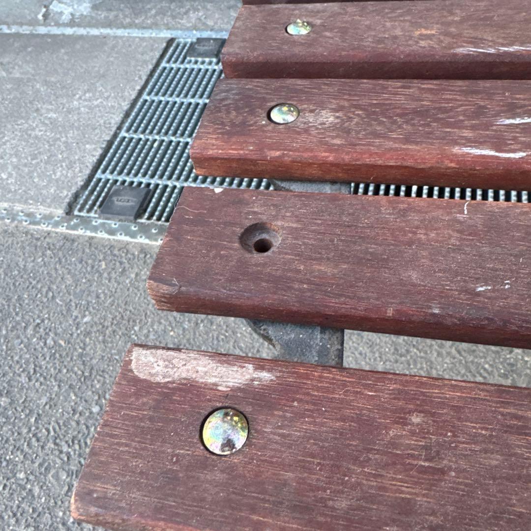 t*o様 ハートの装飾 木製ベンチ