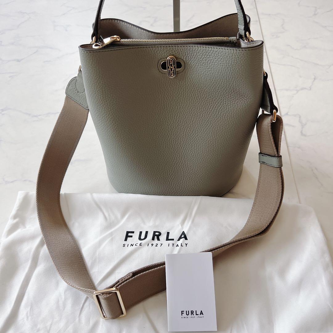 【未使用】FURLA ダナエ　バケットバッグ　2wayショルダーバッグ　レザー