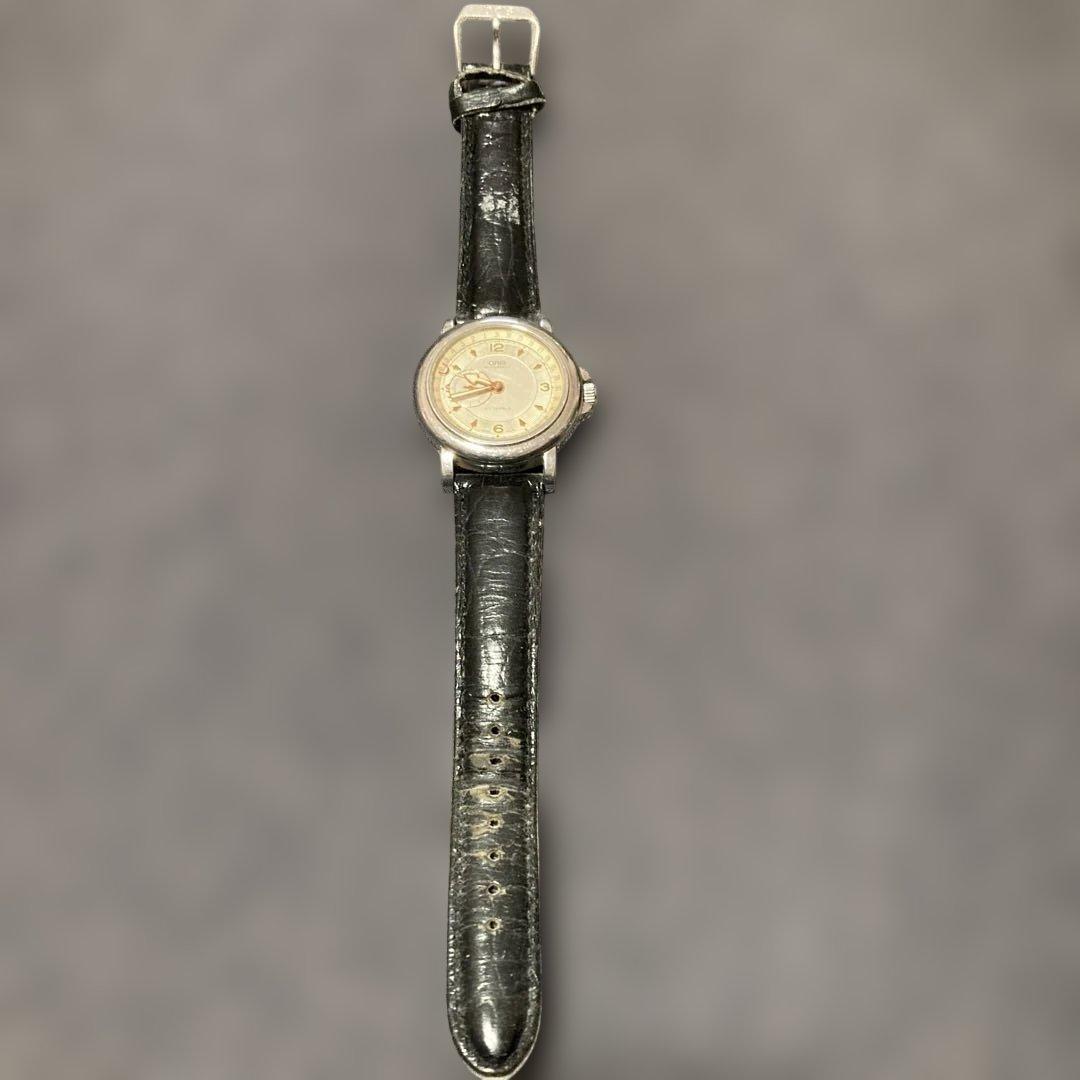 ORIS 自動巻き時計 シルバー文字盤 レザー