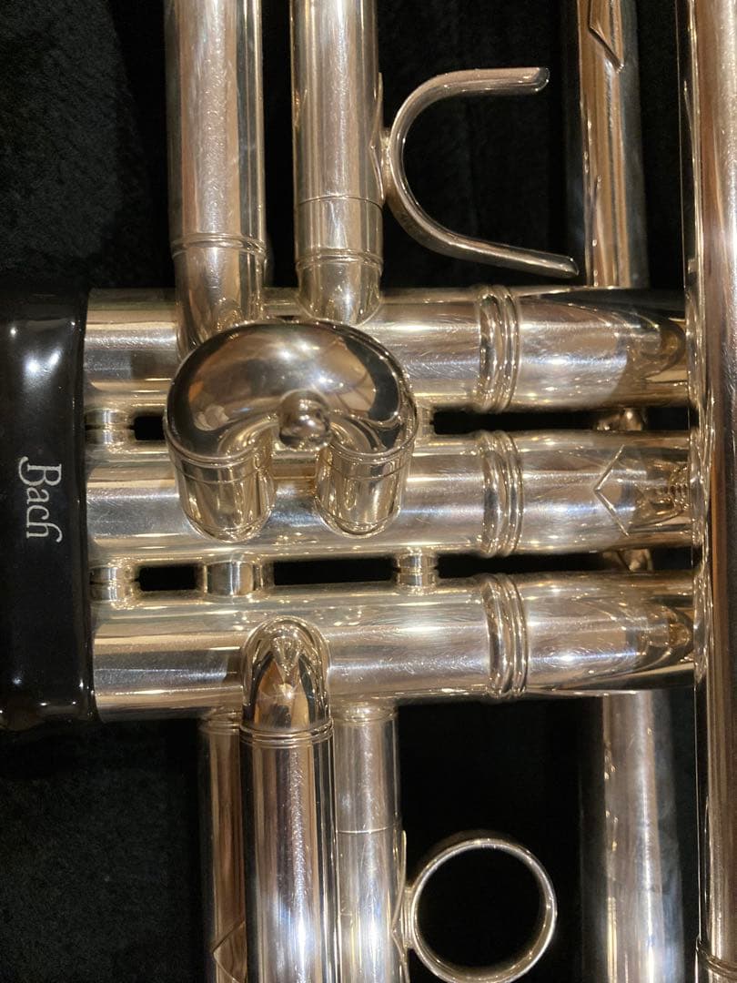 Bach Stradivarius Model 37 トランペット 本体