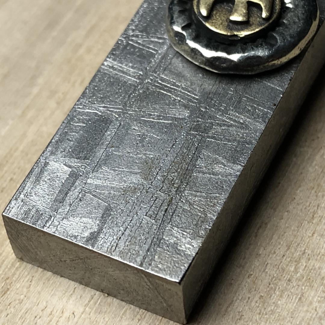 ムオニオナルスタ隕石 メッキ処理済み ペンダントトップ 鉄隕石 重さ約