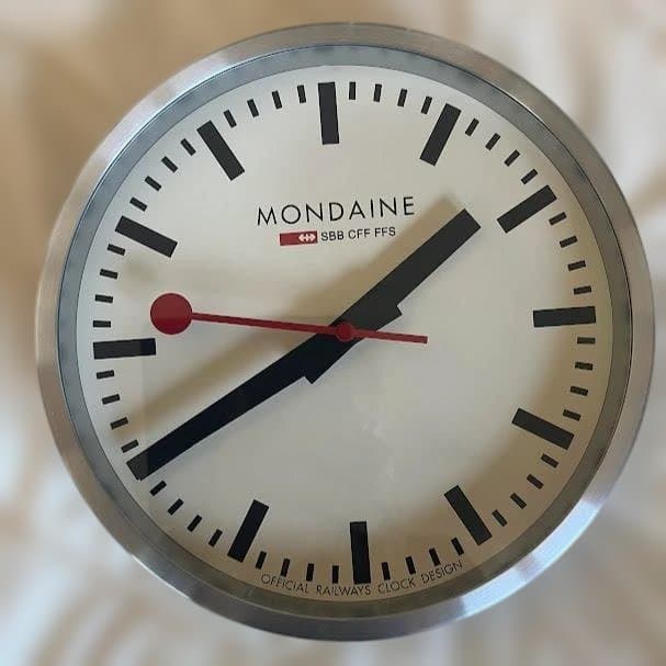 モンディーン MONDAINE 掛け時計 ウォールクロック 25cm