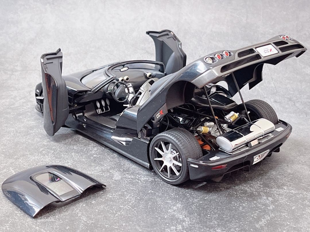 オートアート 1/18 ケーニグセグ Koenigsegg CCX AUTOart オートアート