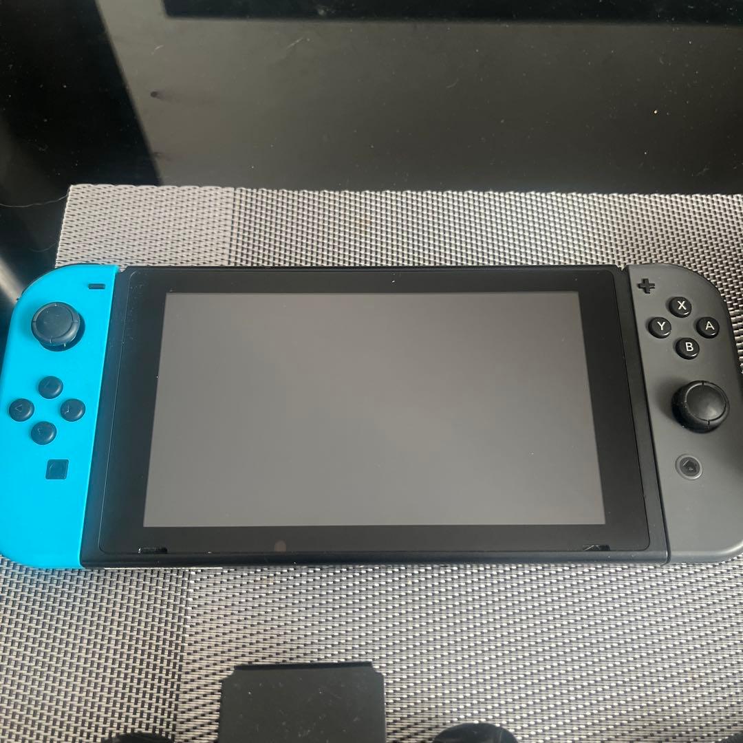 Nintendo Switch 本体 青/黒 ドック付き