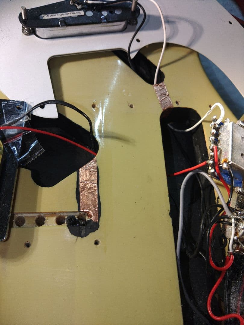 AoRin Tune ビンテージ配線材で良音　Squier テレキャスター