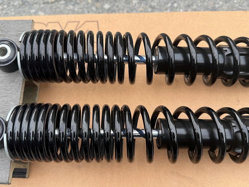 美品　MF10 フォルツァ 純正リアサスペンション