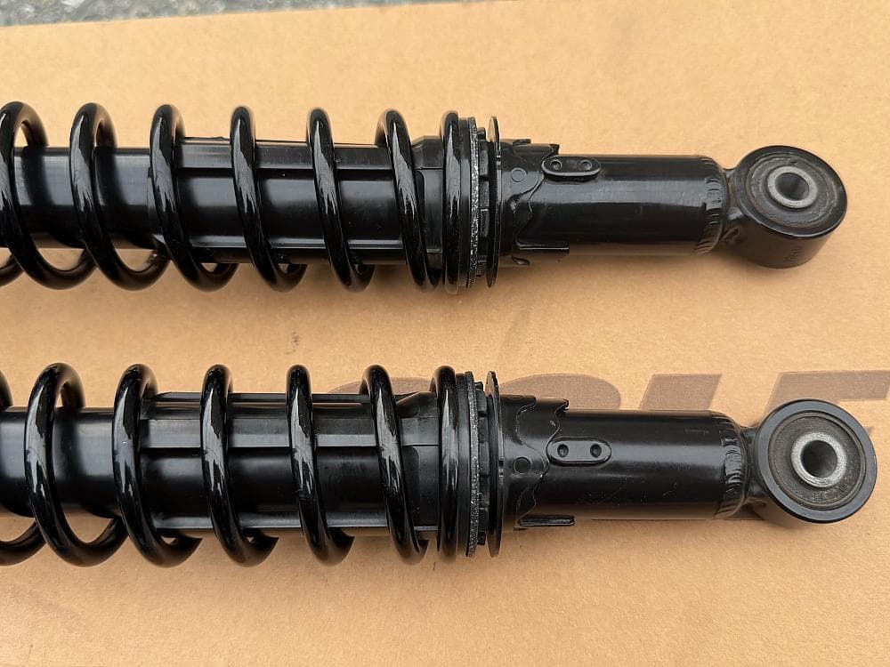 美品　MF10 フォルツァ 純正リアサスペンション