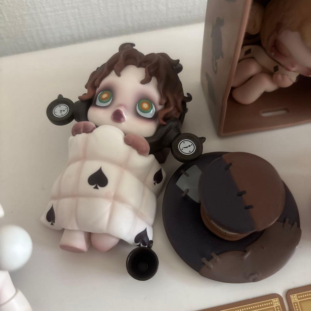 k187様⭐︎POP MART ×SKULLPANDA 不思議の国のアリス