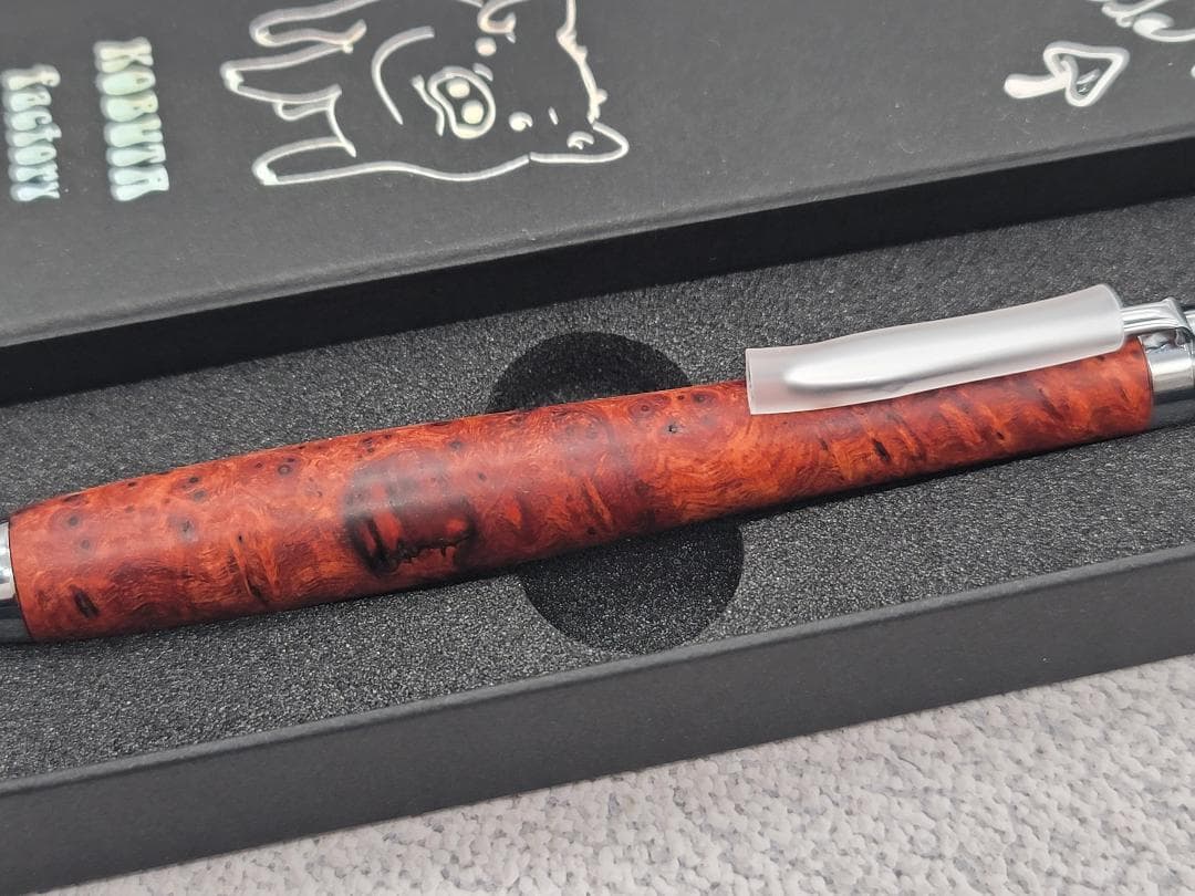 新品 こぶた工房 極上花梨瘤紅白 シャープペンシル0.5 11 極上＋花梨