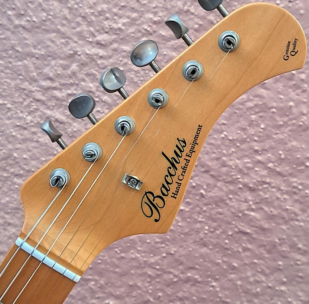 □Bacchus BST-500G M 2TS Stratocaster □Bacchus BST-500G M 2TS