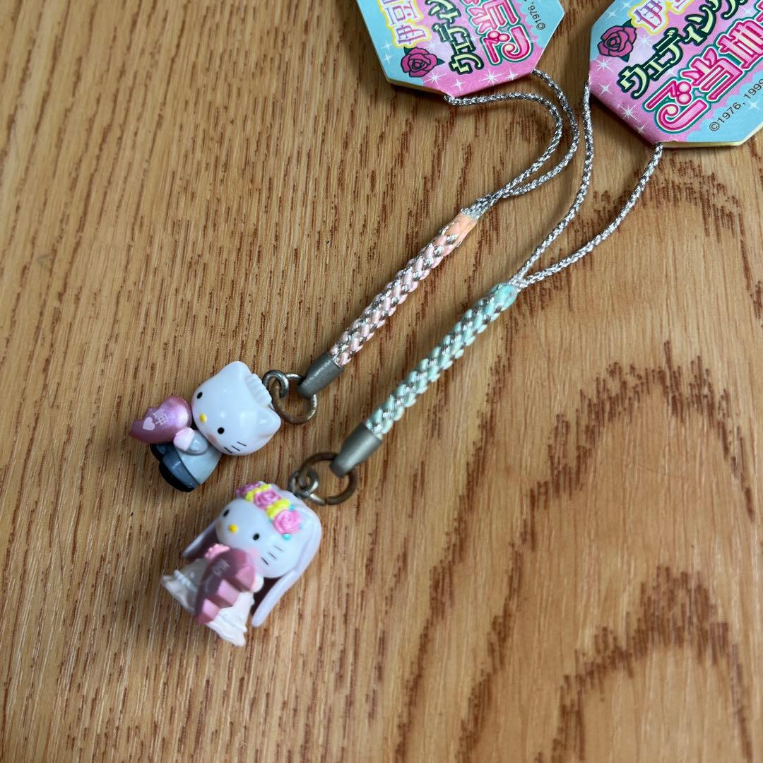 ご当地キティ　伊豆限定　ウェディングバージョン　恋人岬　ペアストラップ