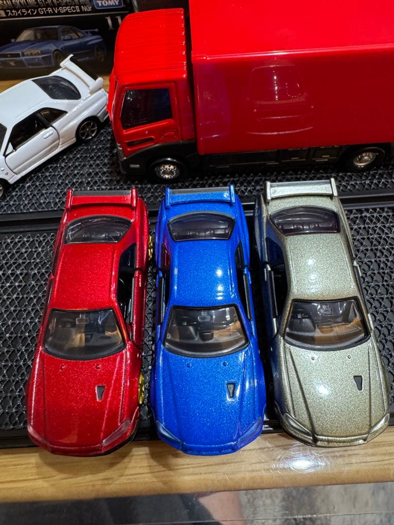 トミカプレミアム/スカイライン/GT-R V・specⅡ Nur/1000万台