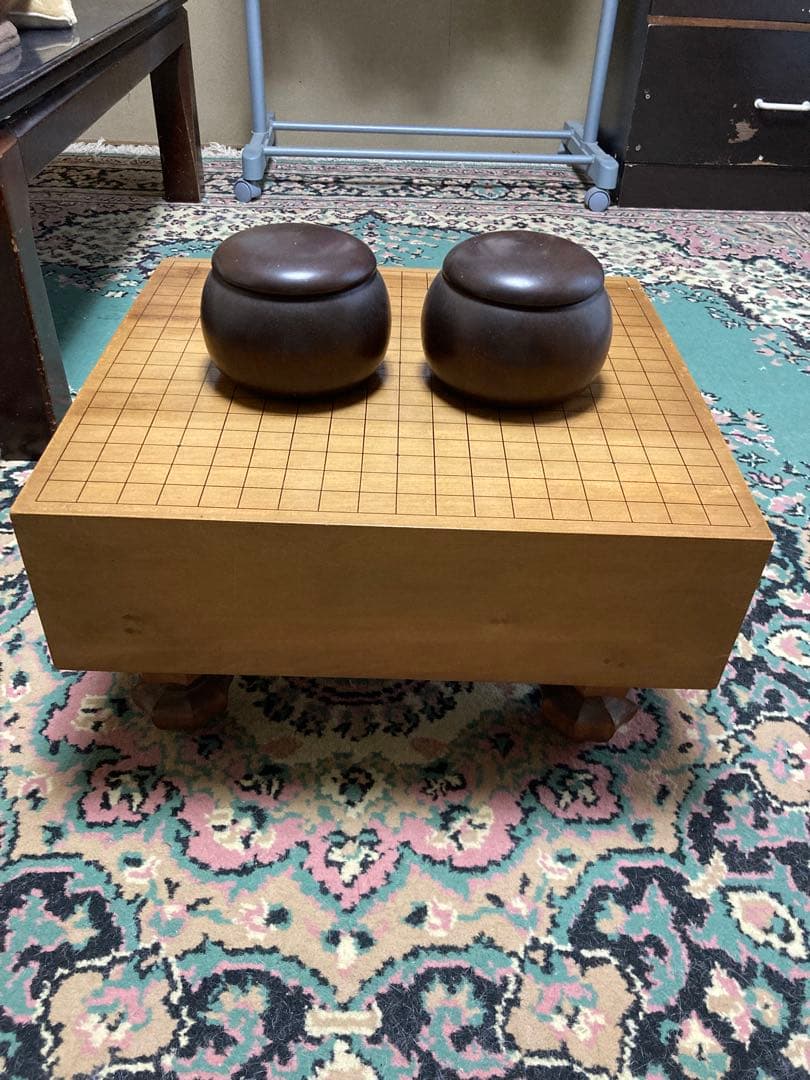 囲碁セット1式　(碁盤脚付ヘソ付・碁石・碁盤カバー)