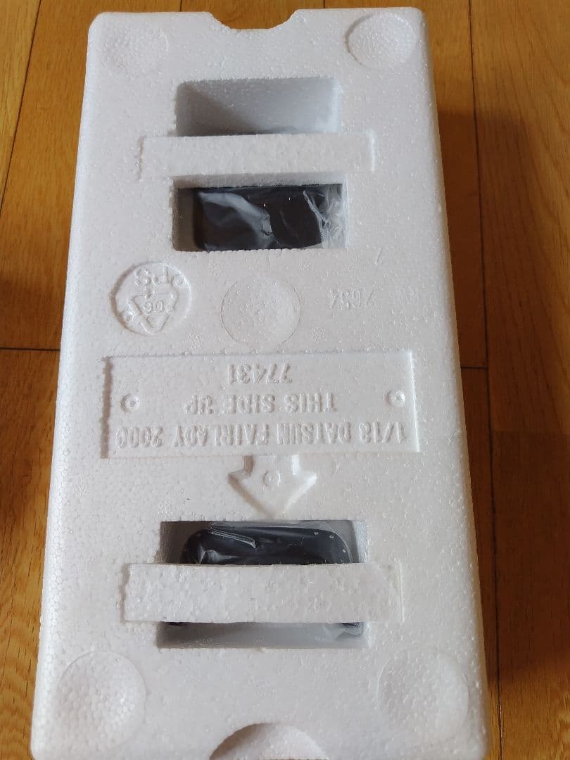 オートアート 1/18「DATSUN FAIRLADY 2000」