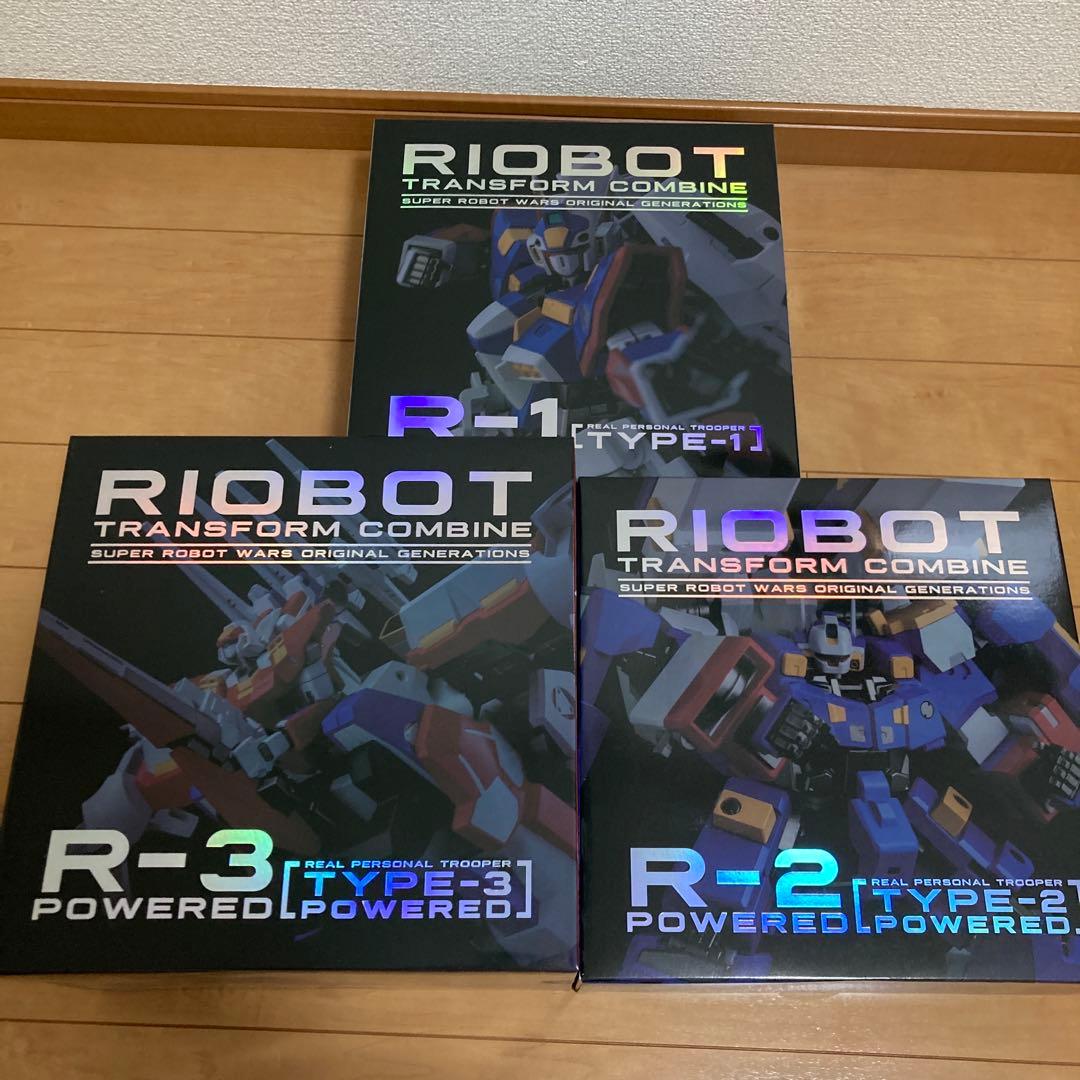 新品未開封　 スーパーロボット大戦OG　千値練 変形合体 RIOBOT SRX
