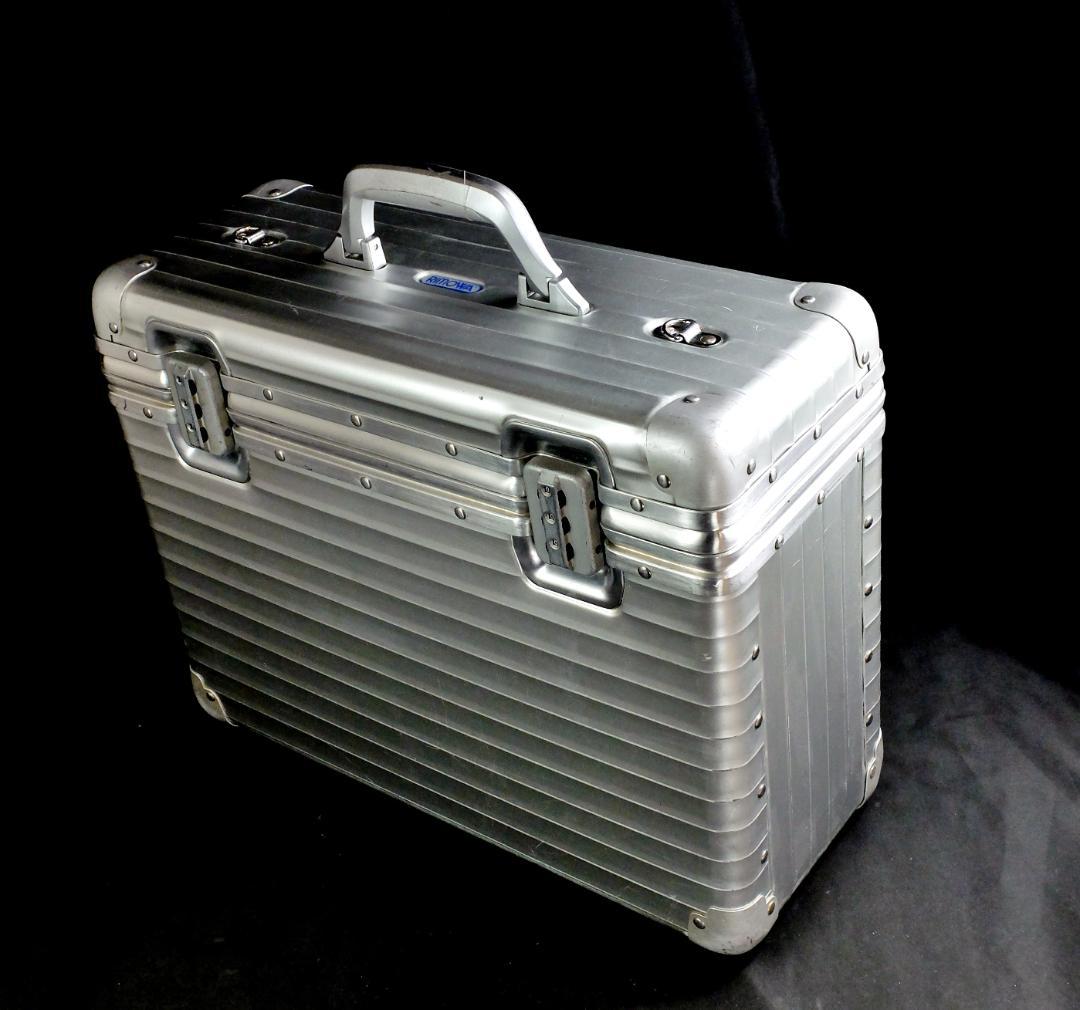 リモワ 950.50『TOPAS』パイロット・ケース（ラージスリム) 33L