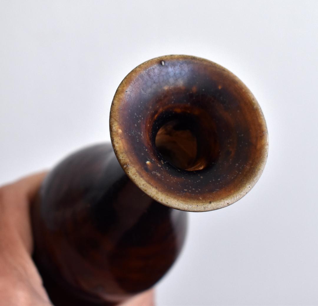 18世紀 壷屋焼 琉球古陶 褐釉台付瓶 飴釉瓶子 ビンシー