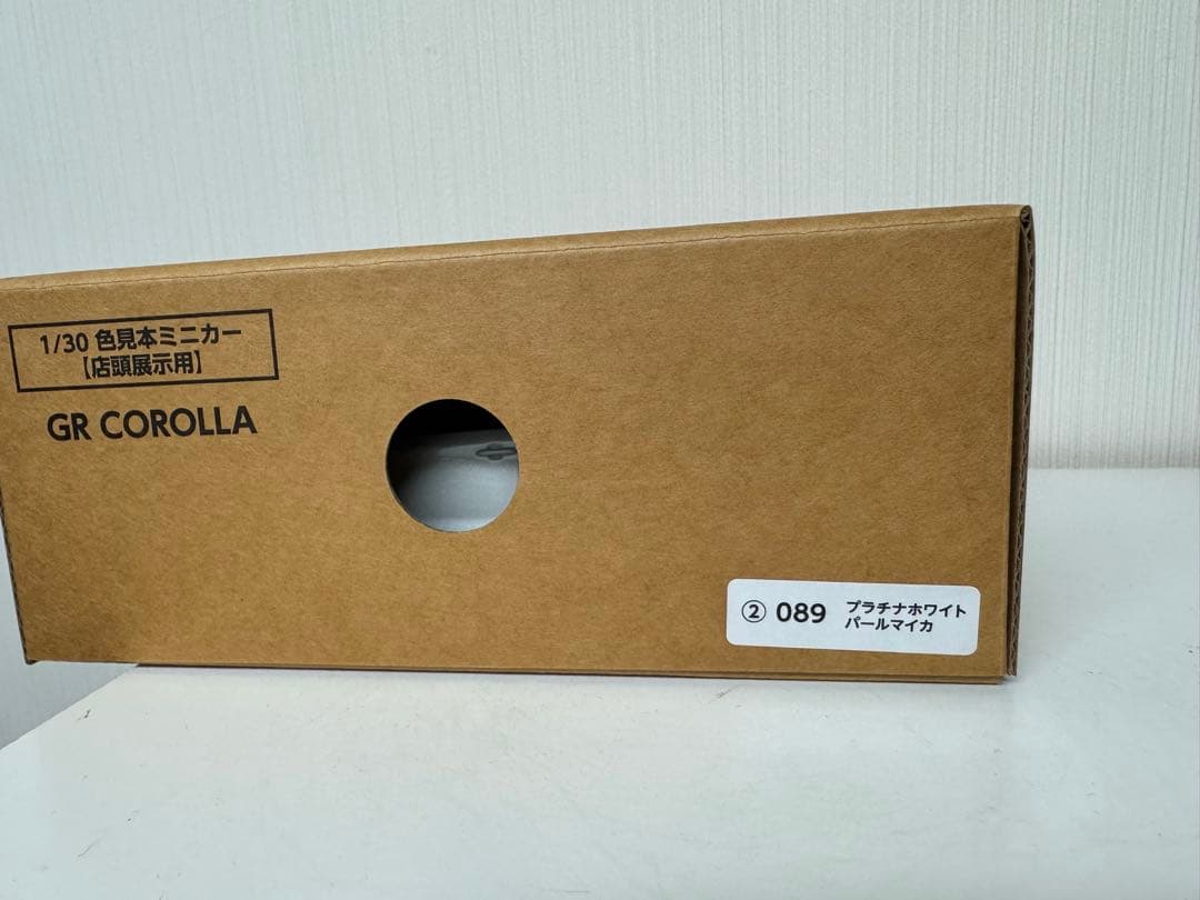 GR COROLLA GRカローラ　カラーサンプル　プラチナホワイトパールマイカ