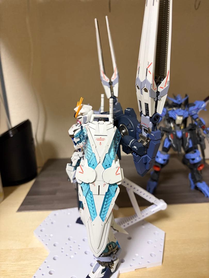 MG ナラティブガンダム 完成品 C装備 B装備　全塗装　改修完成品