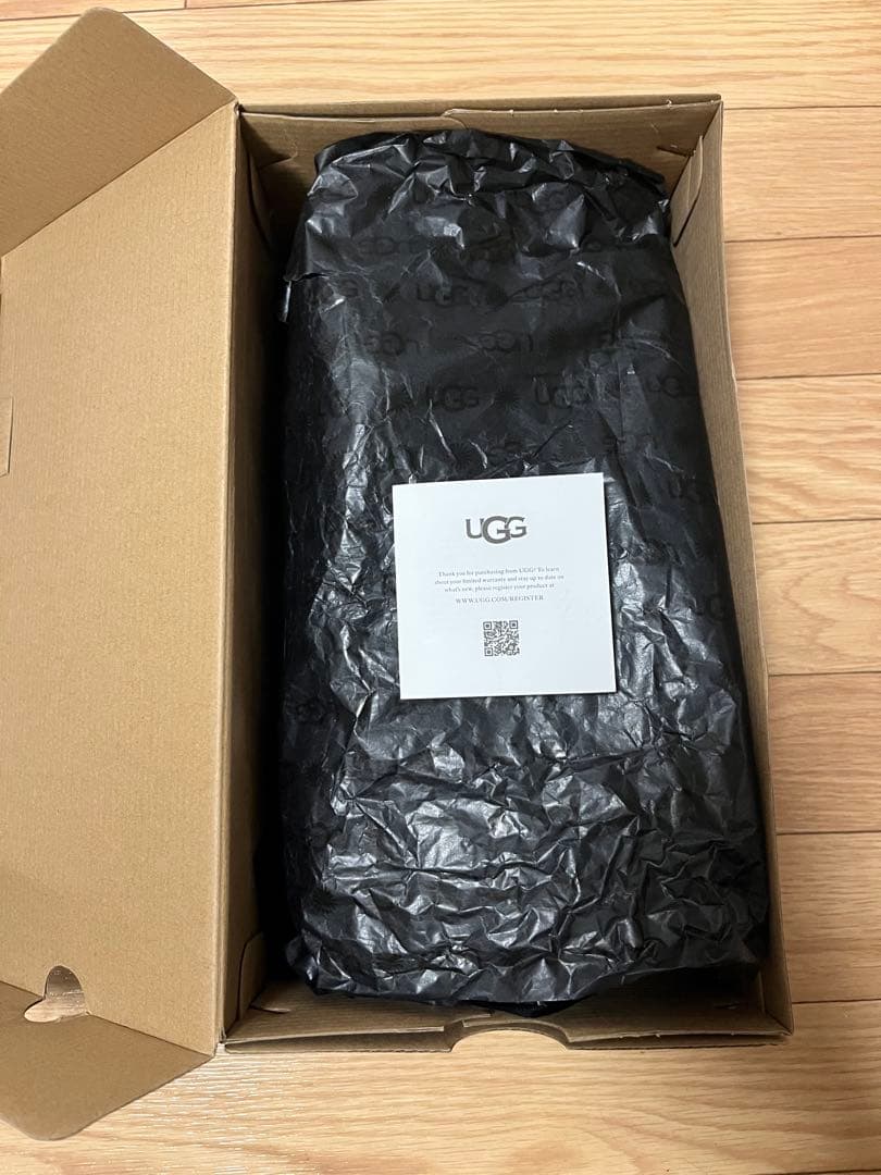 新品未使用 箱 本物 UGG ダコタ サンドベージュ モカシン