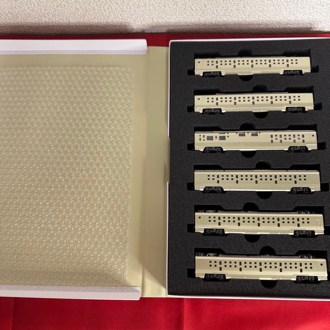 鉄道模型 10-1889/10-1890　四季島　4両基本セット6両増結セット