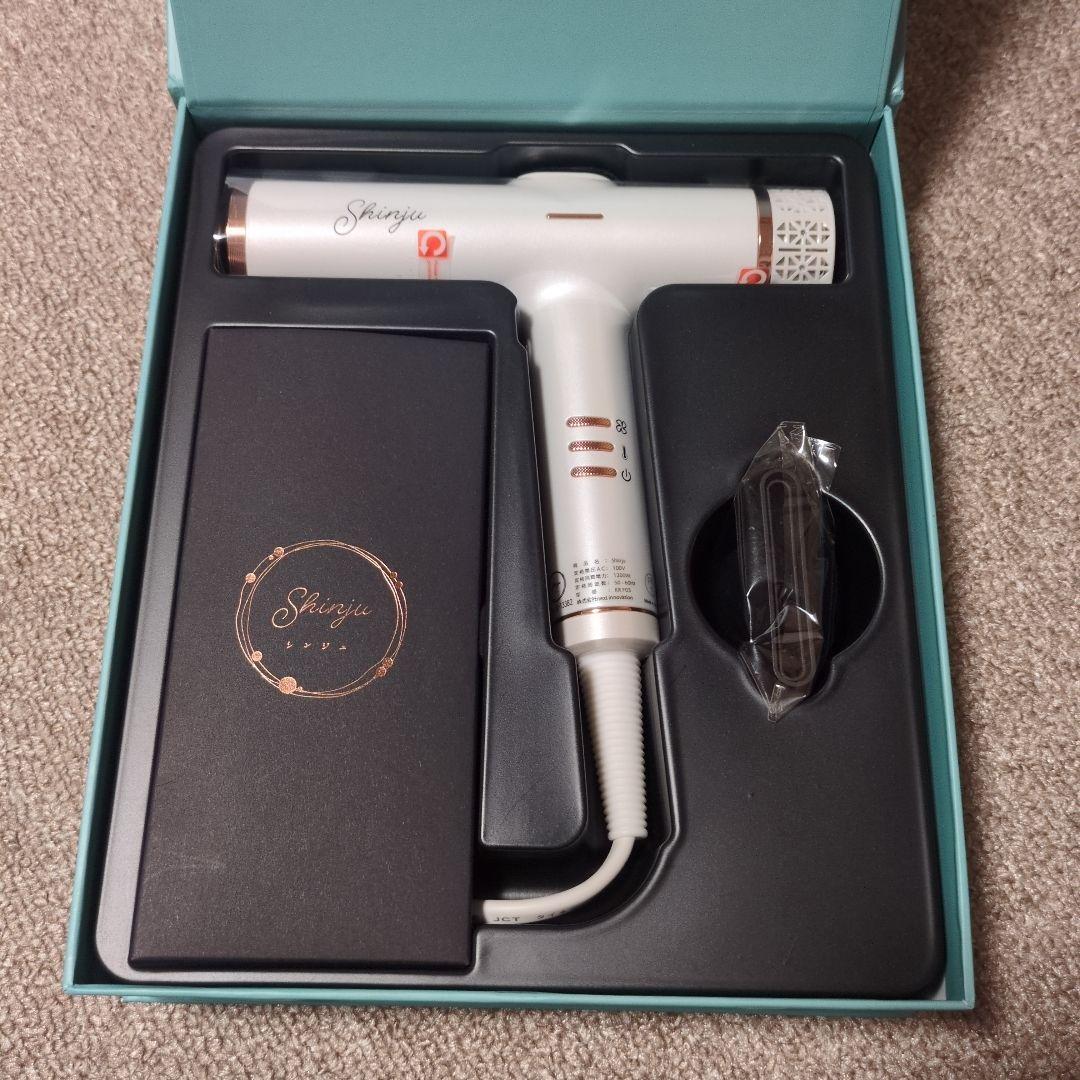 ■新品■Shinjuシンジュ■ヘアドライヤーKR-F03■白蝶■