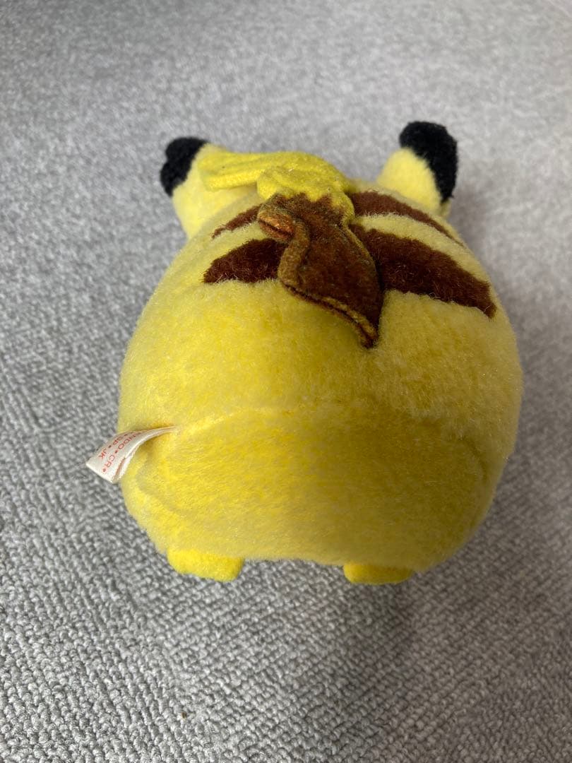 初代　ピカチュウ　ぬいぐるみ　TOMY
