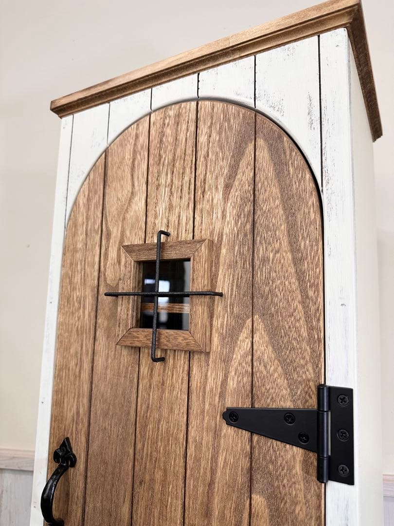 ち*そ様 【1点のみ、補修ありのためお値引き】アンティークの扉のよう