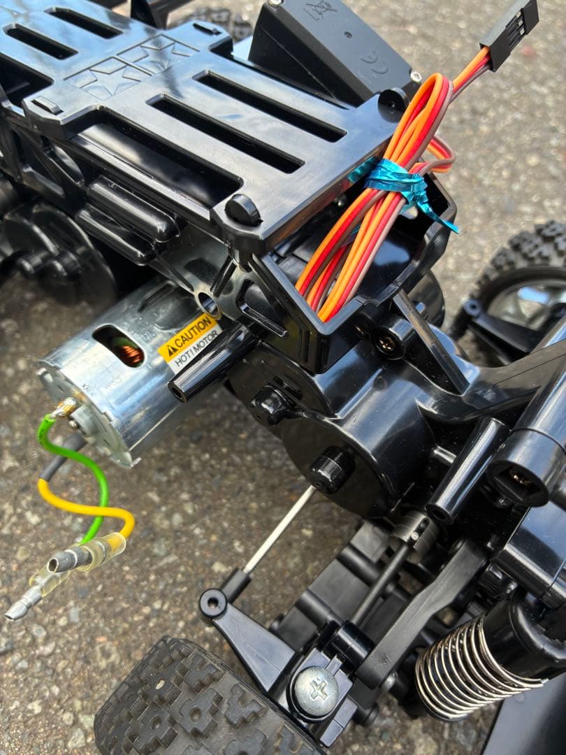 タミヤ GF-01 モーター付 18T ランドクルーザー 40 ボディ付