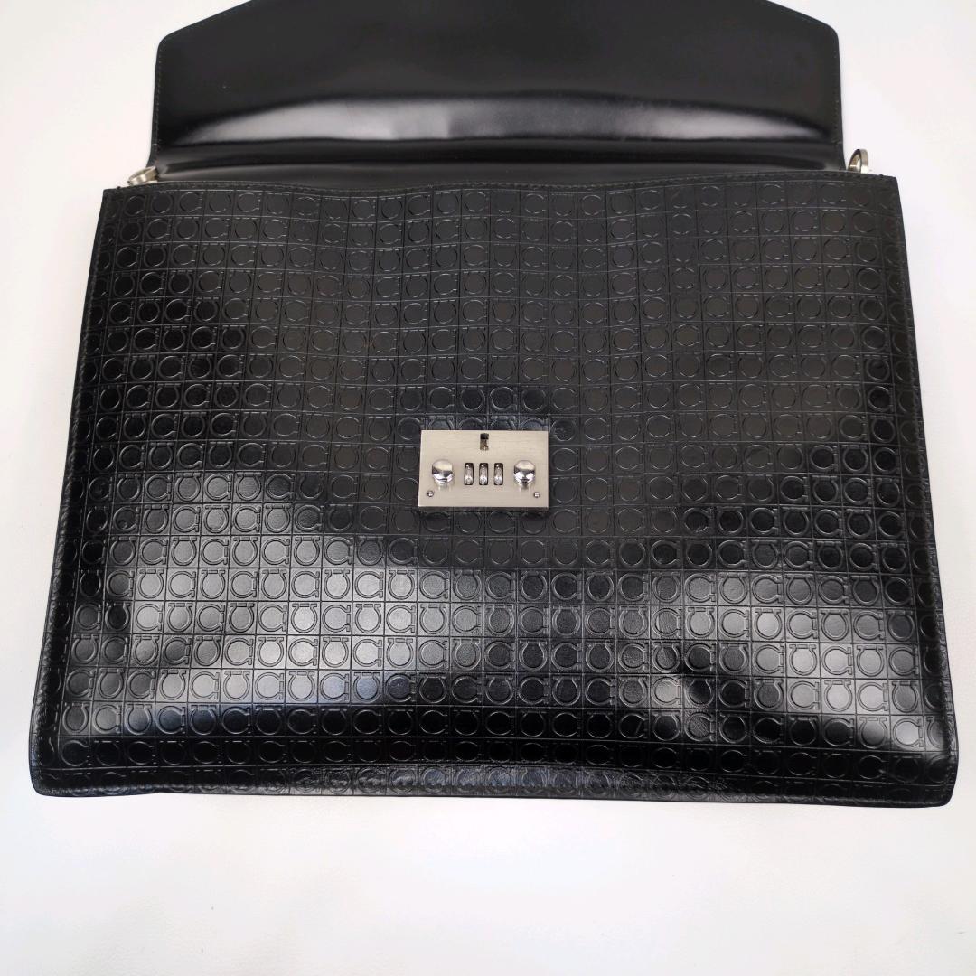 サルヴァトーレフェラガモ ビジネスバッグ ガンチーニ A4 2way ブリーフ