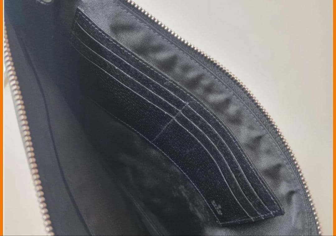 GUCCI グッチ 544477 BMJ1N セカンドバック マイクロシマ