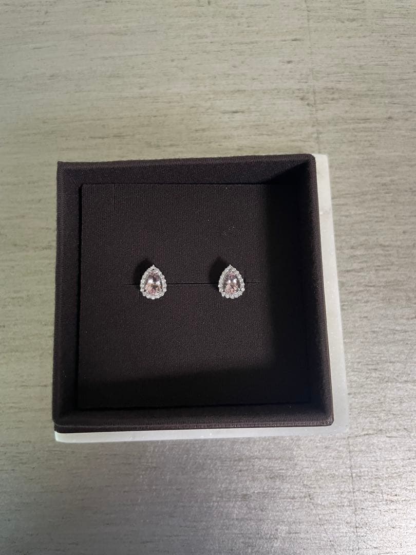 PT900モルガナイト脇石ダイヤピアス 1.34ct D0.22ct新品未使用