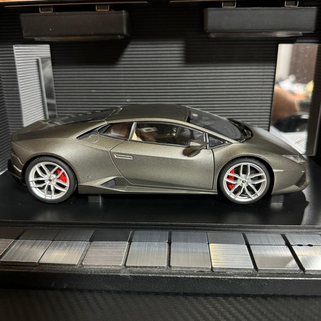 未展示品 オートアート 1/18 ランボルギーニウラカンLP610-4