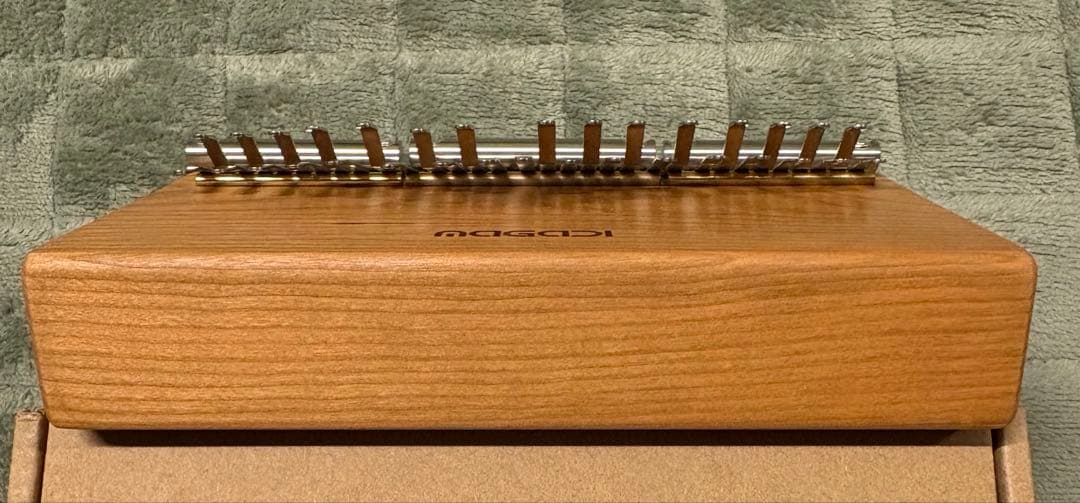 MAGADI M32 半音付き　クロマチックカリンバ