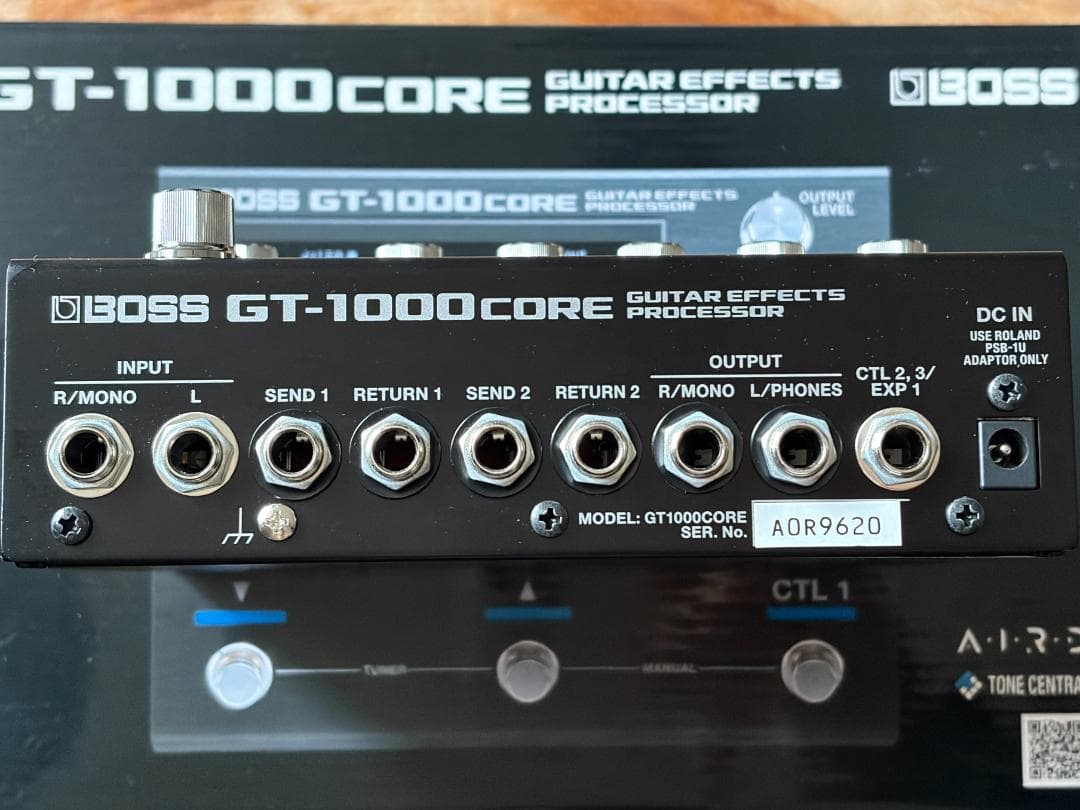 極美品 BOSS GT 1000 CORE マルチエフェクタ 指貫 コラボ作品