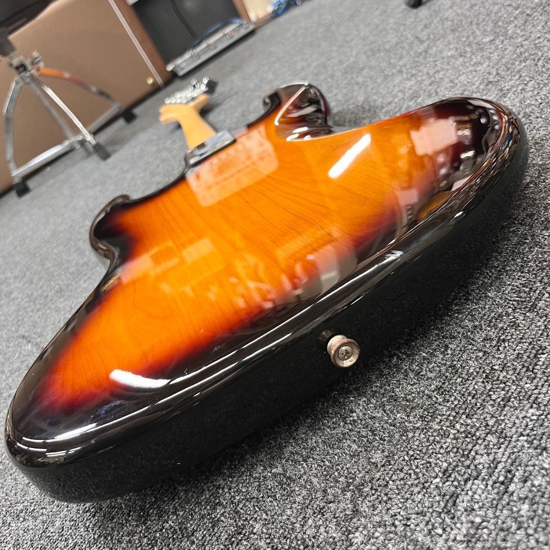 10297】 Bacchus フレットレスベース サンバースト - メルカリ