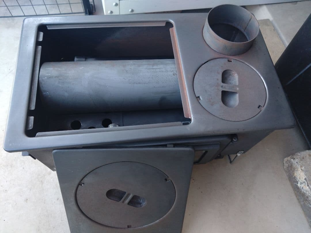 CAPTAIN STAG 薪ストーブ 煙突付き