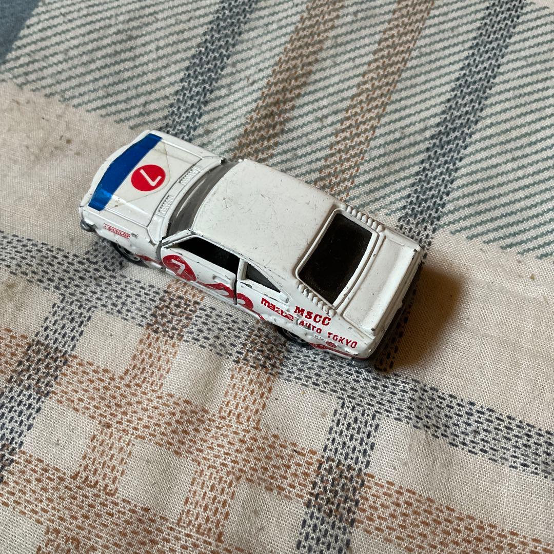 トミカ他　ミニカー14台セット　【バラ売り不可能　昭和レトロ　箱は無い】。