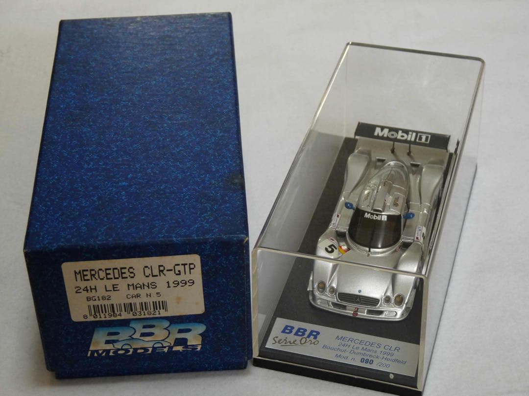 空飛ぶベンツ　Mercedes Benz CLR ル・マン1999年　No.5