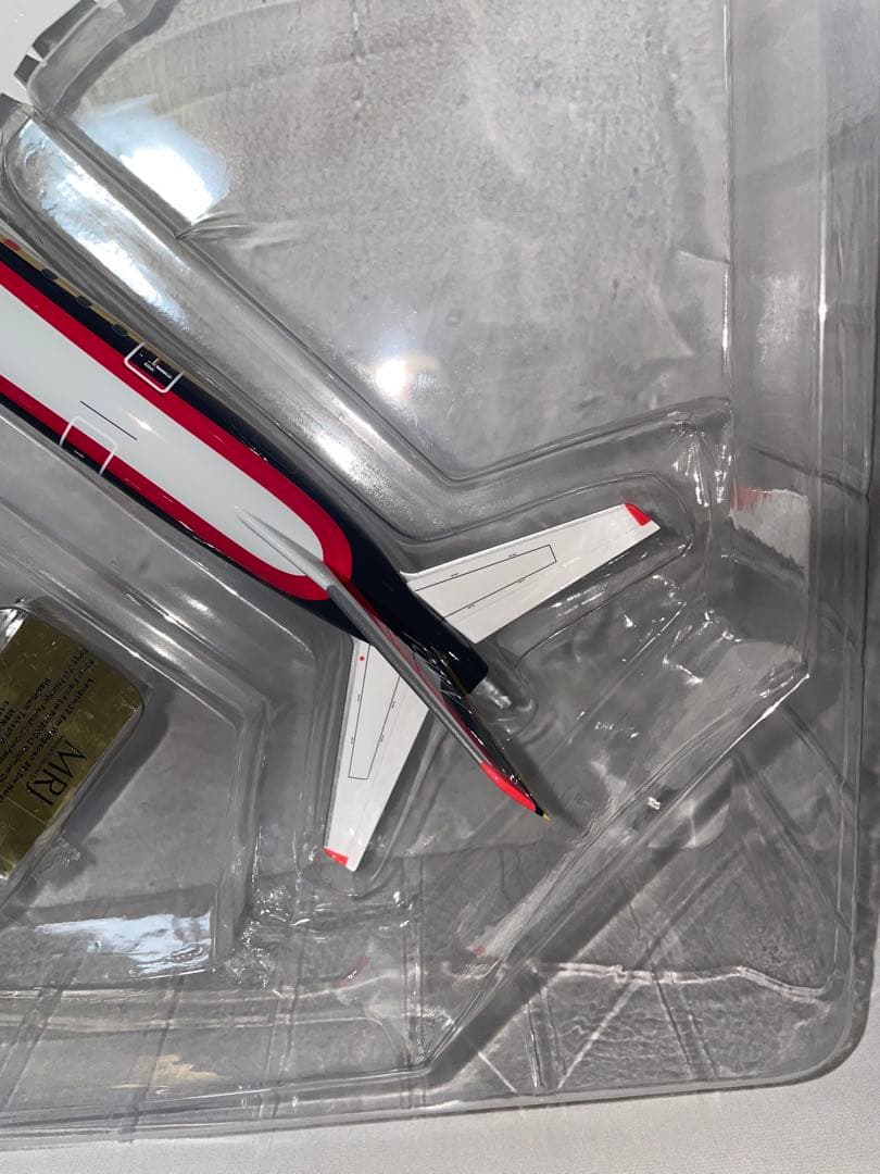 MRJ 三菱航空機 1/100 11006 1/100スケール 三菱航空機