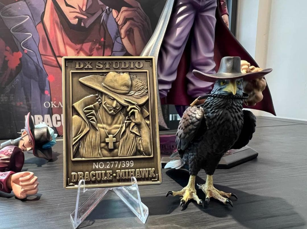 ワンピース 王下七武海 鹰目 ジュラキュール·ミホーク 彫刻フィギュアC