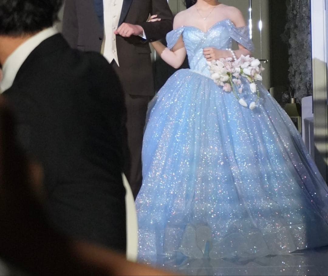 ウェディングドレス　カラードレス　ブルー　オクサーナムハ